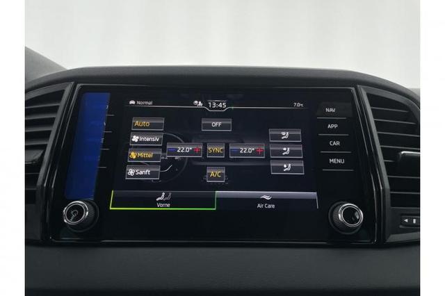 Skoda Karoq Sportline (Sportline) 1.5 TSI 110kW (150 PS) 7-Gang DSG 