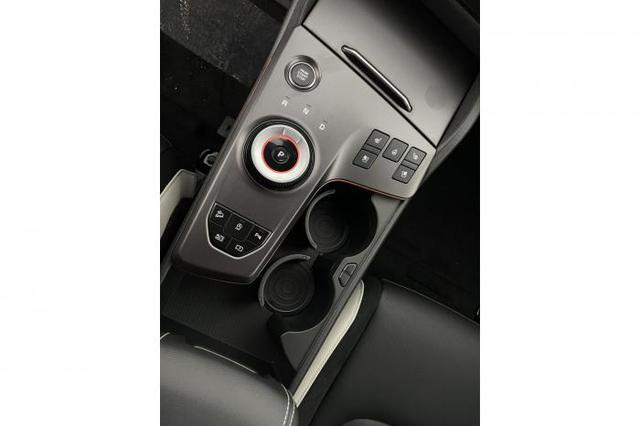 Kia Sportage GT-Line MAX (GT-Line ) 1.6 T-GDI 132kW (180 PS) 7-DCT 4WD 