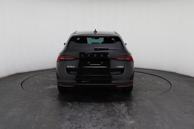 Skoda Octavia Combi Selection (Selection) 1.5 TSI 110kW (150 PS) 7-Gang-DSG 