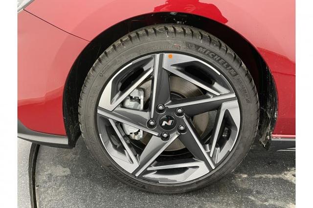 Hyundai i30 Kombi N-Line (N-Line) 1,5 T-GDi 103 kW (140 PS) 7-Gang-DCT 