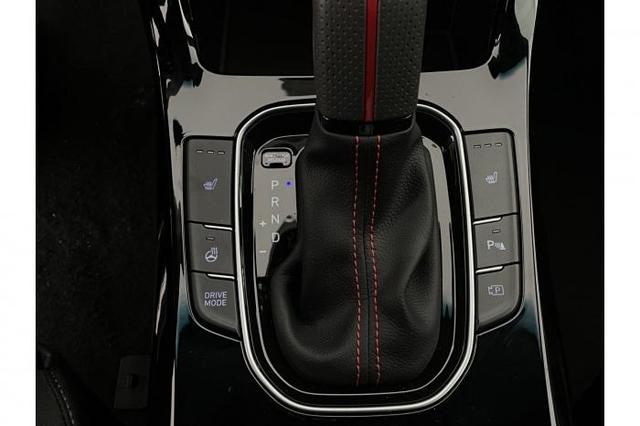 Hyundai i30 Kombi N-Line (N-Line) 1,5 T-GDi 103 kW (140 PS) 7-Gang-DCT 