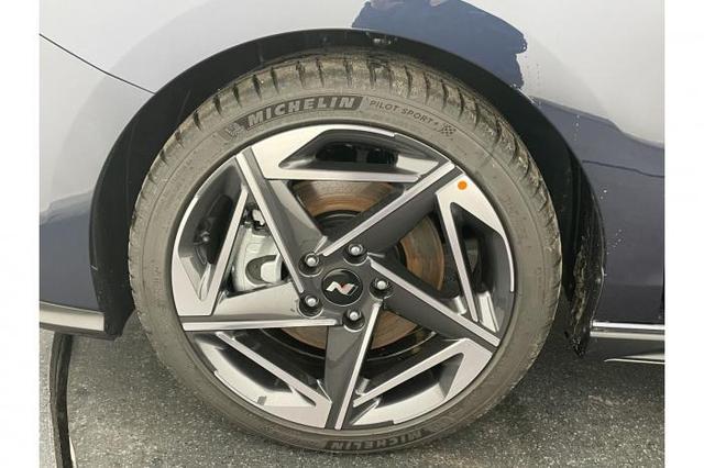 Hyundai i30 Kombi N-Line (N-Line) 1,5 T-GDi 103 kW (140 PS) 7-Gang-DCT 