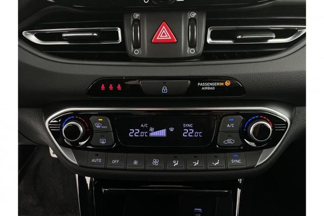 Hyundai i30 Kombi N-Line (N-Line) 1,5 T-GDi 103 kW (140 PS) 7-Gang-DCT 