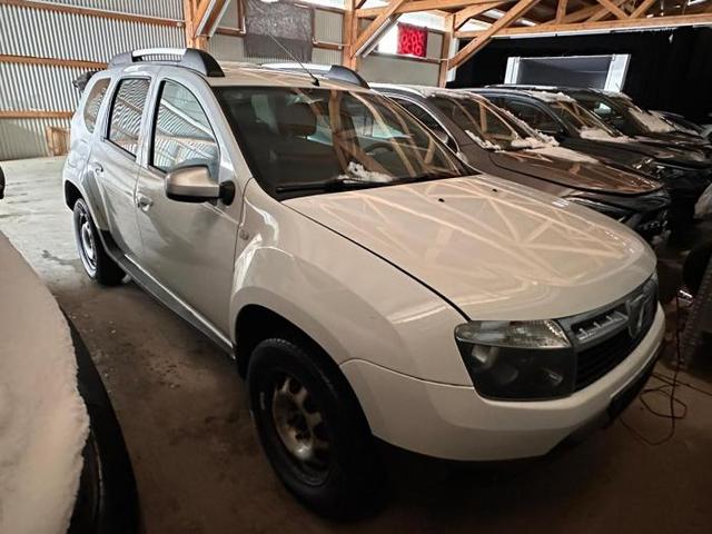 Gebrauchtfahrzeug Dacia Duster - 1.5 dCi 4x4 Laureate