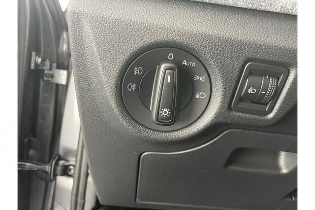 Skoda Kamiq Selection (Selection) 1.0 TSI 85kW (116 PS) 6-Gang Schaltgetriebe 