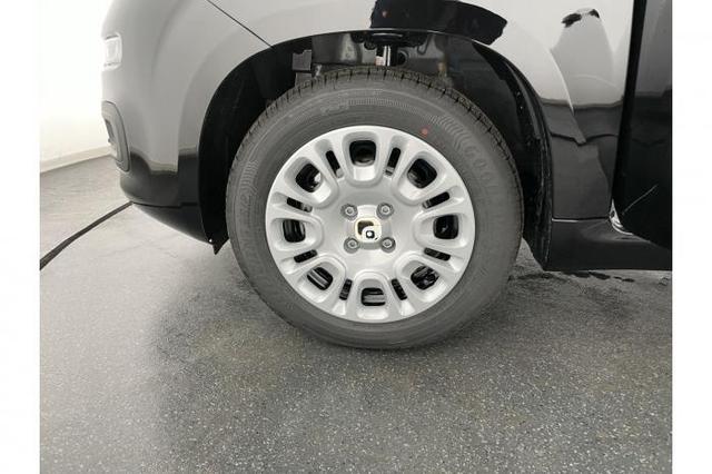 Fiat Panda Pandina (Pandina) 1.0 hybrid 51kW (70 PS) 6-Gang Schaltgetriebe 