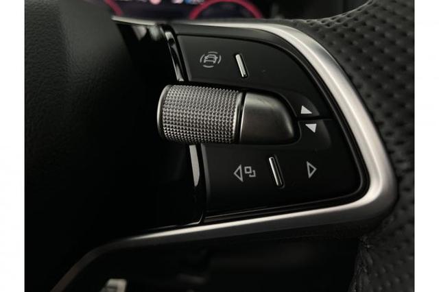 Skoda Karoq Sportline (Sportline) 1.5 TSI 110kW (150 PS) 7-Gang DSG 