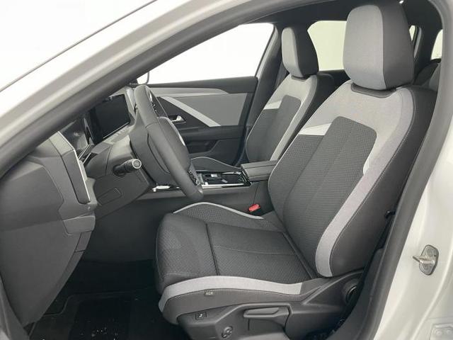 Opel Astra Sports Tourer Edition (Edition) 1.2 Turbo Benzin 96kW (130 PS) 6-Gang Schaltgetriebe 