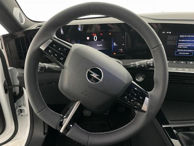 Opel Astra Sports Tourer Edition (Edition) 1.2 Turbo Benzin 96kW (130 PS) 6-Gang Schaltgetriebe 