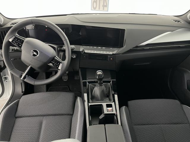 Opel Astra Sports Tourer Edition (Edition) 1.2 Turbo Benzin 96kW (130 PS) 6-Gang Schaltgetriebe 