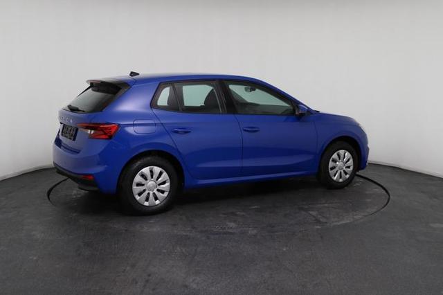 Skoda Fabia Essence (Essence) 1.0 MPI 59kW (80 PS) 5-Gang-Schaltgetriebe 
