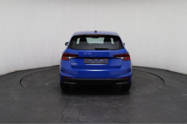 Skoda Fabia Essence (Essence) 1.0 MPI 59kW (80 PS) 5-Gang-Schaltgetriebe 