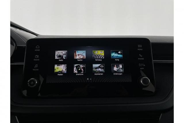 Skoda Fabia Essence (Essence) 1.0 MPI 59kW (80 PS) 5-Gang-Schaltgetriebe 