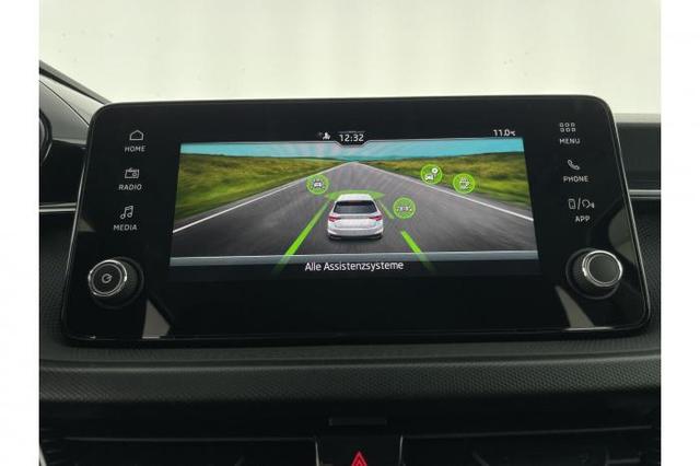 Skoda Fabia Essence (Essence) 1.0 MPI 59kW (80 PS) 5-Gang-Schaltgetriebe 