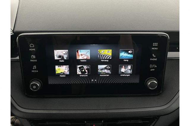 Skoda Fabia Essence (Essence) 1.0 MPI 59kW (80 PS) 5-Gang-Schaltgetriebe 