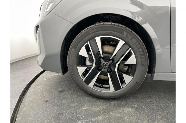 Peugeot 208 Allure (Allure) 1.2 PureTech 74 kW (101 PS) 6-Gang Schaltgetriebe 