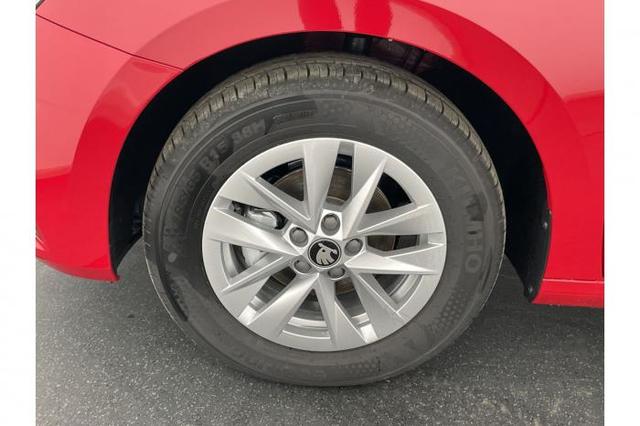 Skoda Fabia Limited Edition (Limited ) 1.0 TSI 70kW (95 PS) 5-Gang Schaltgetriebe 