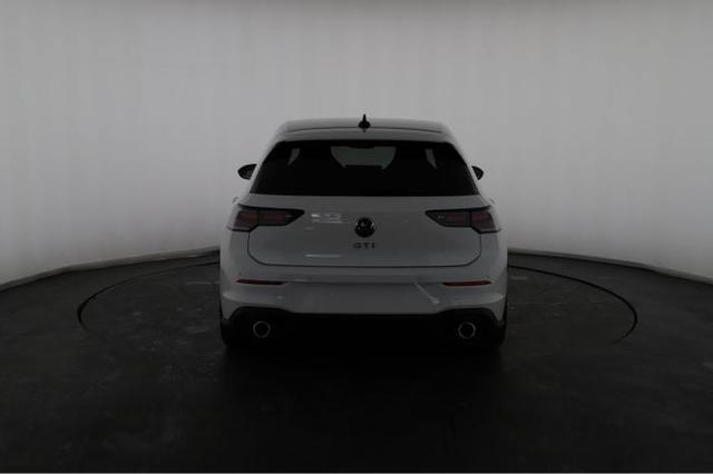 Volkswagen Golf GTI (GTI) 2.0 TSI 195kW (265 PS) 7-Gang DSG 