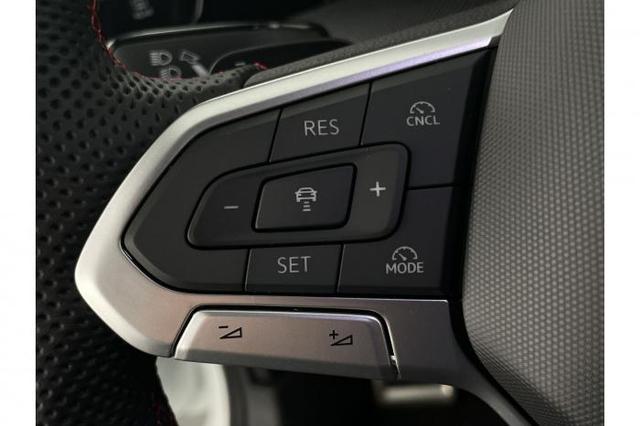 Volkswagen Golf GTI (GTI) 2.0 TSI 195kW (265 PS) 7-Gang DSG 