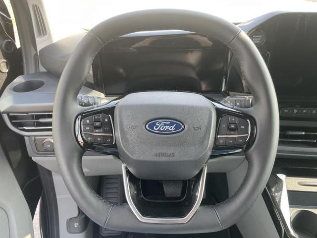 Ford Tourneo Custom Titanium X L2 (Titanium X) 320 2.0 EcoBlue 125kW (170 PS) 8-Gang-Automatik 