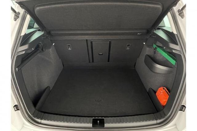 Skoda Karoq Selection (Selection) 1.5 TSI 110kW (150 PS) 7-Gang DSG 