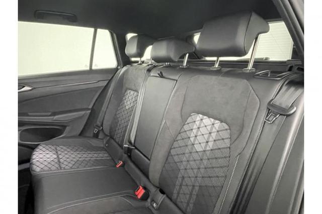 Volkswagen Golf Variant R-Line Edition (R-Line Edition) 1.5 eTSI OPF 110kW (150 PS) 7-Gang-Doppelkupplungsgetriebe DSG 