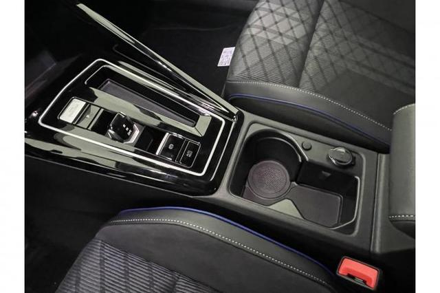 Volkswagen Golf Variant R-Line Edition (R-Line Edition) 1.5 eTSI OPF 110kW (150 PS) 7-Gang-Doppelkupplungsgetriebe DSG 