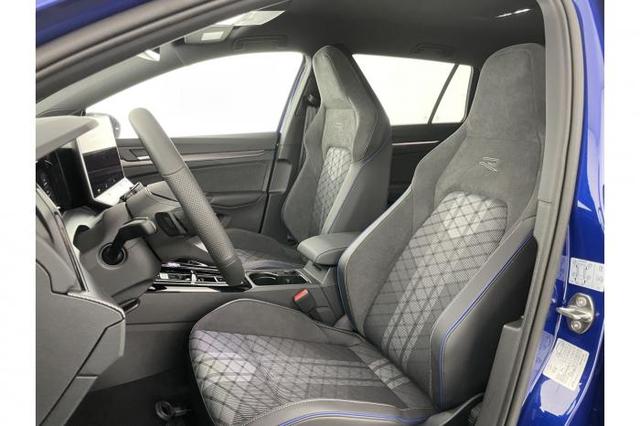 Volkswagen Golf Variant R-Line Edition (R-Line Edition) 1.5 eTSI OPF 110kW (150 PS) 7-Gang-Doppelkupplungsgetriebe DSG 