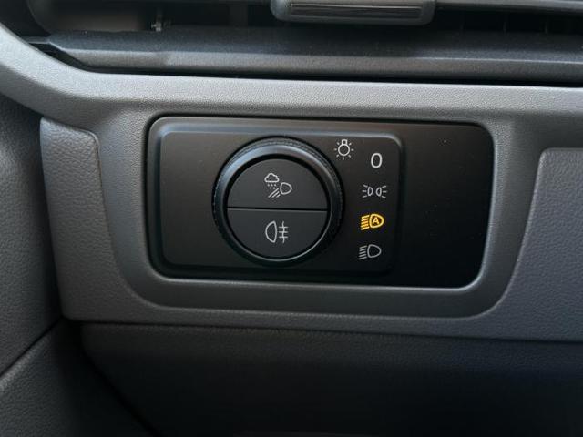 Volkswagen T7 Caravelle kurzer Radstand (kurzer Radstand) 2.0 TDI 110kW (150 PS) 8-Stufen Automatik 