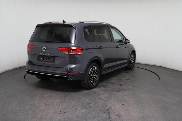 Volkswagen Touran New Edition R-Line (New R-Line) 1.5 TSI 110 kW (150 PS) 7-Gang DSG 