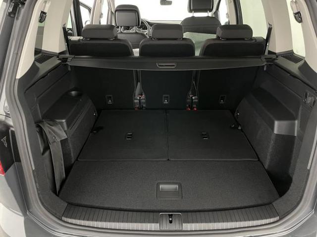 Volkswagen Touran New Edition R-Line (New R-Line) 1.5 TSI 110 kW (150 PS) 7-Gang DSG 