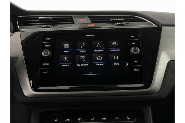 Volkswagen Touran New Edition R-Line (New R-Line) 1.5 TSI 110 kW (150 PS) 7-Gang DSG 