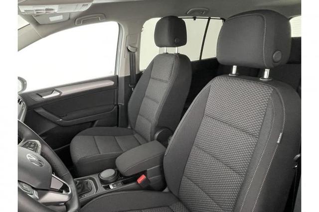 Volkswagen Touran New Edition R-Line (New R-Line) 1.5 TSI 110 kW (150 PS) 7-Gang DSG 