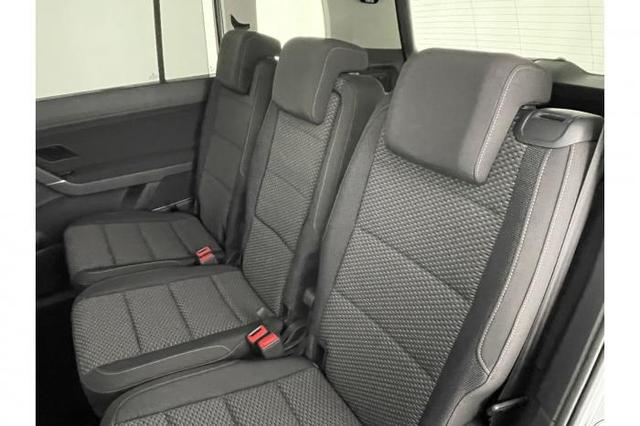 Volkswagen Touran New Edition R-Line (New R-Line) 1.5 TSI 110 kW (150 PS) 7-Gang DSG 