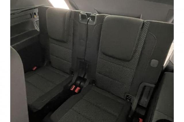 Volkswagen Touran New Edition R-Line (New R-Line) 1.5 TSI 110 kW (150 PS) 7-Gang DSG 