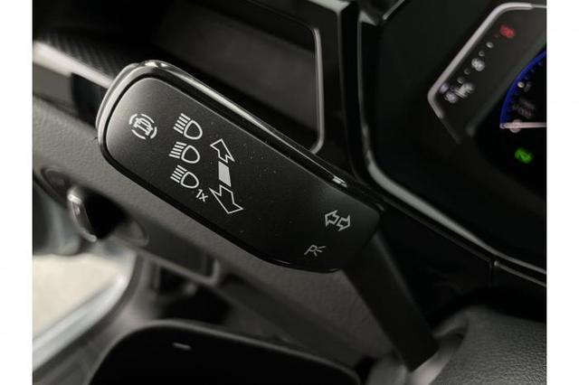 Volkswagen Touran New Edition R-Line (New R-Line) 1.5 TSI 110 kW (150 PS) 7-Gang DSG 