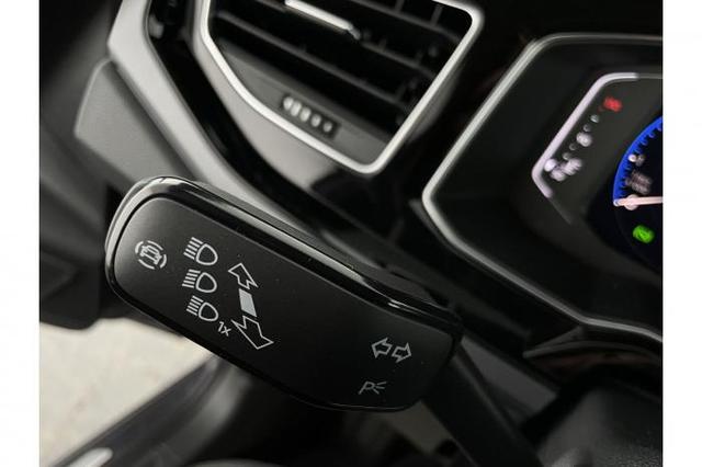 Volkswagen Taigo R-Line Edition (R-Line Edition) 1.5 TSI OPF 110kW (150 PS) 7-Gang DSG 