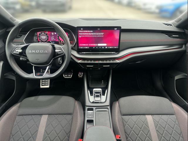 Skoda Octavia Combi RS 2.0 TSI 195kW (265 PS) 7-Gang-Automatikgetriebe 