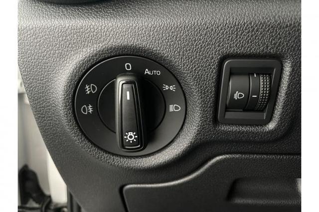 Skoda Fabia Selection (Selection) 1,0 TSI 70kW (95PS) 5-Gang-Schaltgetriebe 