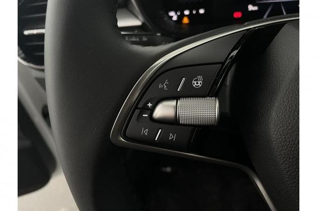 Skoda Fabia Selection (Selection) 1,0 TSI 70 KW (95 PS) 5-Gang-Schaltgetriebe 