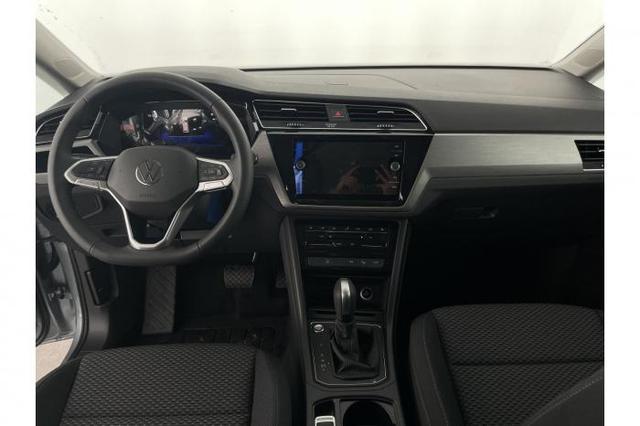 Volkswagen Touran New Edition R-Line (New R-Line) 1.5 TSI 110 kW (150 PS) 7-Gang DSG 