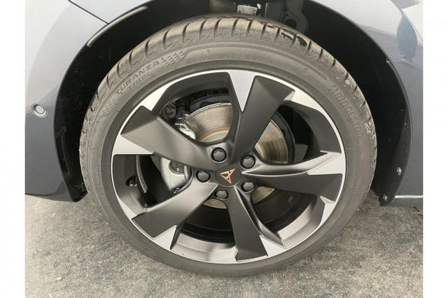 Cupra Leon 1.5 eTSI 110kW (150 PS) 7-Gang DSG 