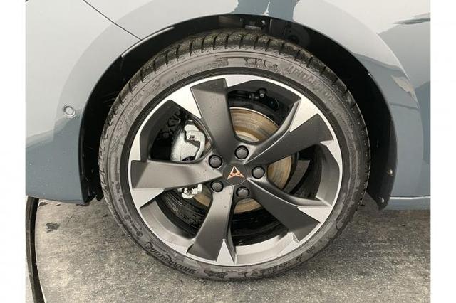 Cupra Leon 1.5 eTSI 110kW (150 PS) 7-Gang DSG 