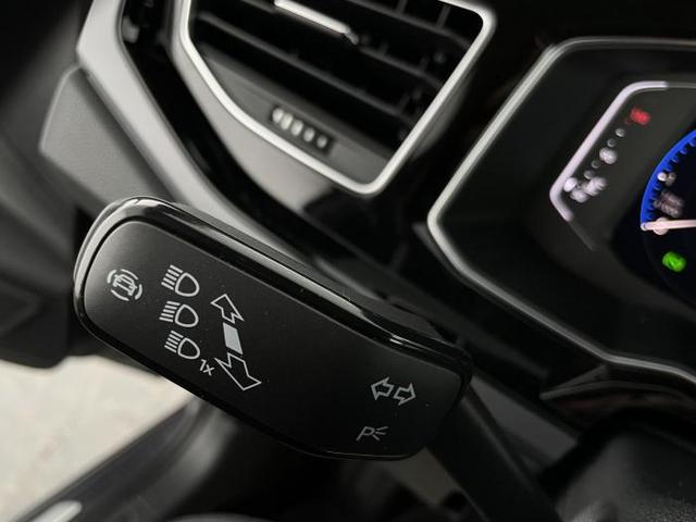 Volkswagen Taigo R-Line Edition (R-Line Edition) 1.5 TSI OPF 110kW (150 PS) 7-Gang DSG 