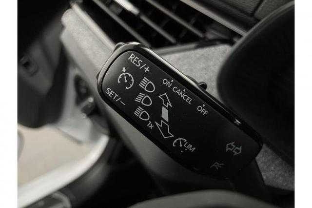 Skoda Kamiq Limited Edition Plus (Limited Plus) 1.0 TSI 85 kW (116 PS) 7-Gang DSG 