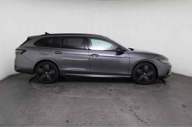 Volkswagen Passat Variant R-Line (R-Line) 2.0 TSI 195kW (265 PS) 7-Gang DSG 4MOTION 