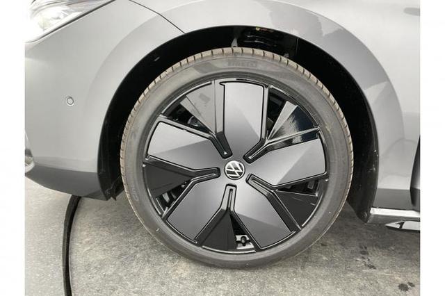 Volkswagen Passat Variant R-Line (R-Line) 2.0 TSI 195kW (265 PS) 7-Gang DSG 4MOTION 
