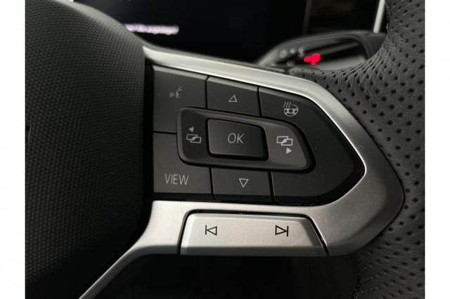 Volkswagen Passat Variant R-Line (R-Line) 2.0 TSI 195kW (265 PS) 7-Gang DSG 4MOTION 