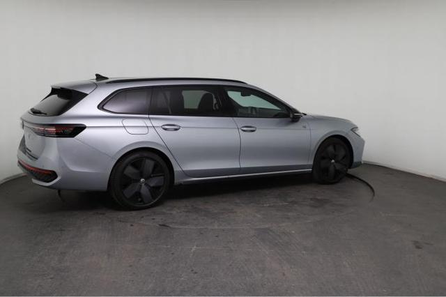 Volkswagen Passat Variant R-Line (R-Line) 2.0 TSI 195kW (265 PS) 7-Gang DSG 4MOTION 