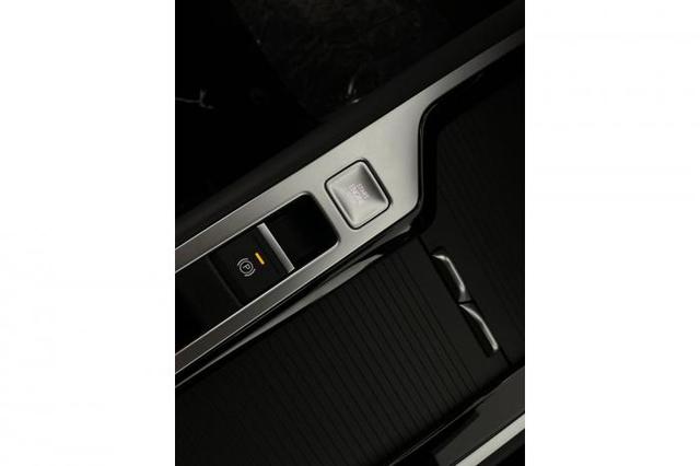 Volkswagen Passat Variant R-Line (R-Line) 2.0 TSI 195kW (265 PS) 7-Gang DSG 4MOTION 